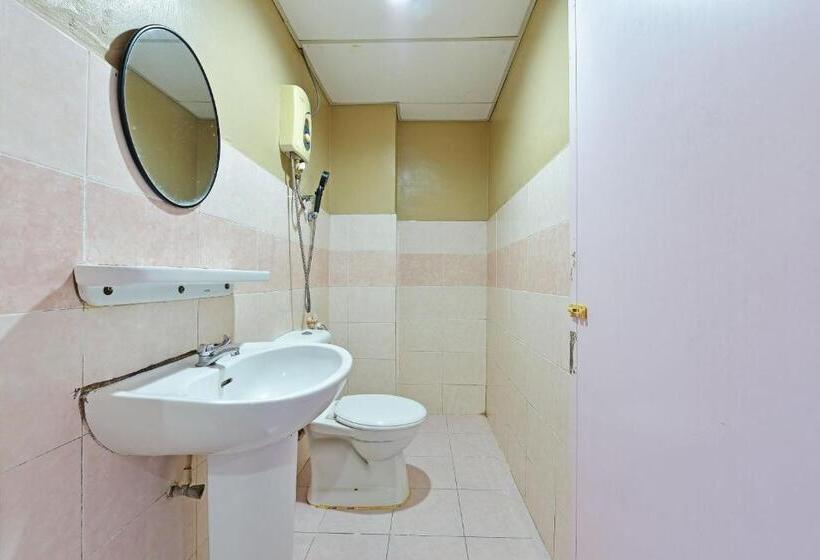 Номер Deluxe, Oyo 90846 Hotel Akasia