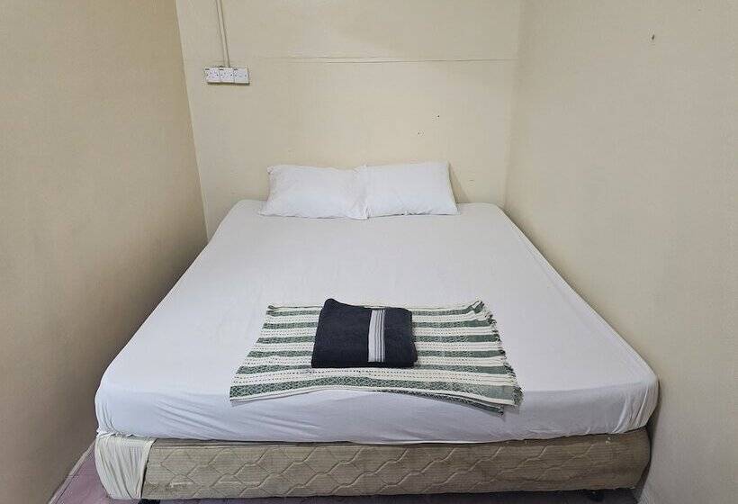 Номер Стандарт, Oyo 90867 Hotel Bintang Inns