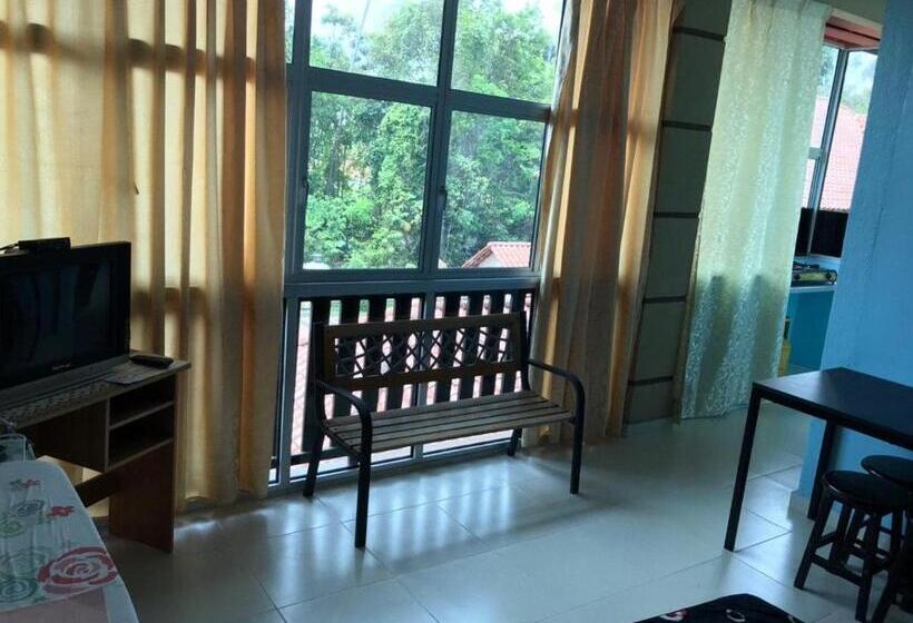Семейный Номер, Ilhamvilla Guest House Binjai Kubang Kerian
