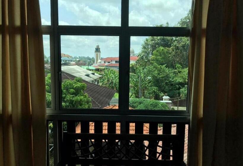 Семейный Номер, Ilhamvilla Guest House Binjai Kubang Kerian