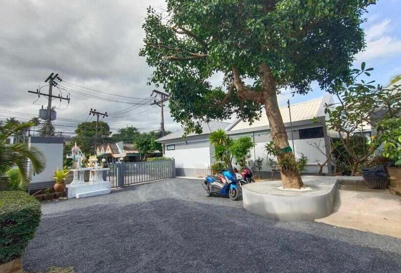 Номер Стандарт Вид на Бассейн, Larnthong Villa Fisherman Bophut Kohsamui