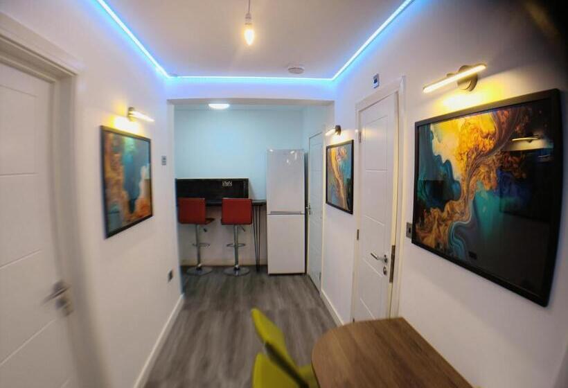 Номер Superior Вид на Город, Pinewood Guest House