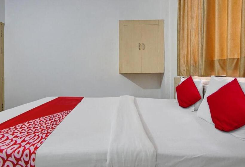 Трехместный Номер Классика, Oyo Sharanbasweshwar Executive Lodge
