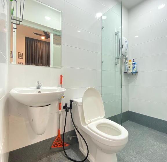 آپارتمان 1 خوابه با بالکن, The Wave Suites Melaka By Beestay