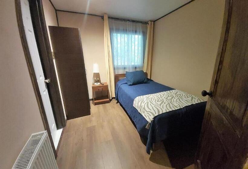 Номер Economy Индивидуальный, Hostal Marítima Coronel