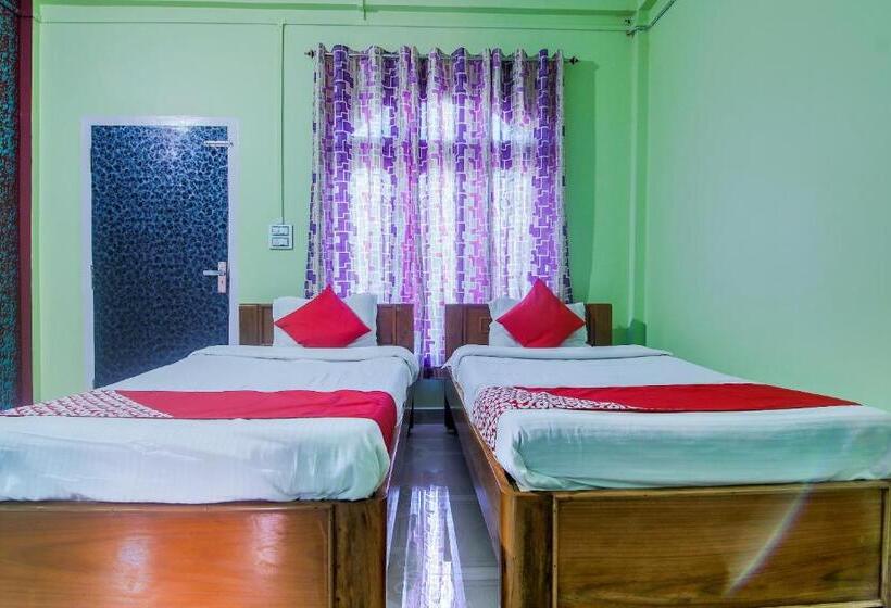 Трехместный Номер Классика, Oyo Flagship Bonfire Kaziranga Resort