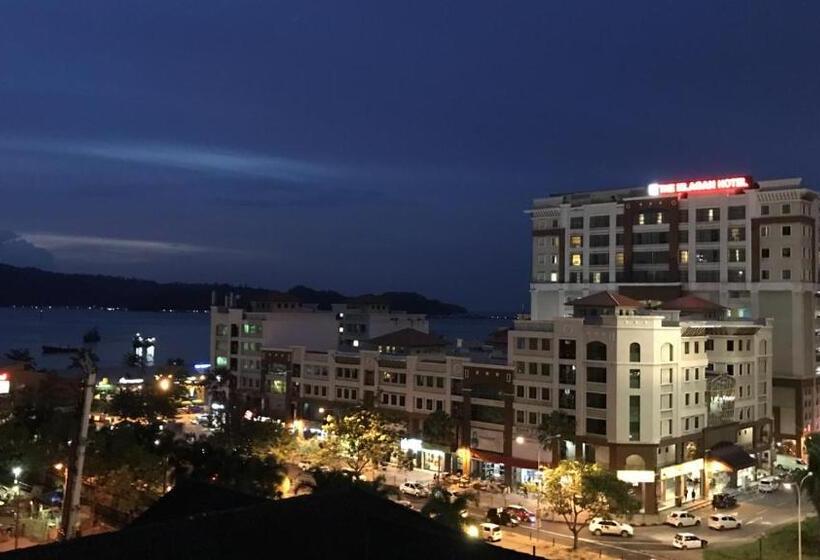 이코노이 4인룸, Nusantara Mattwaddien Hostel