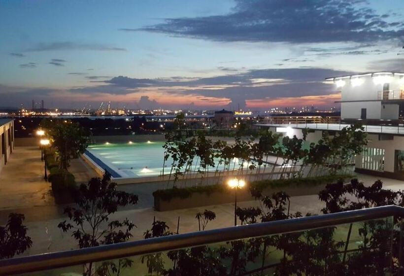 Студия Стандарт Вид на Море, D Calton Seaview Apartment