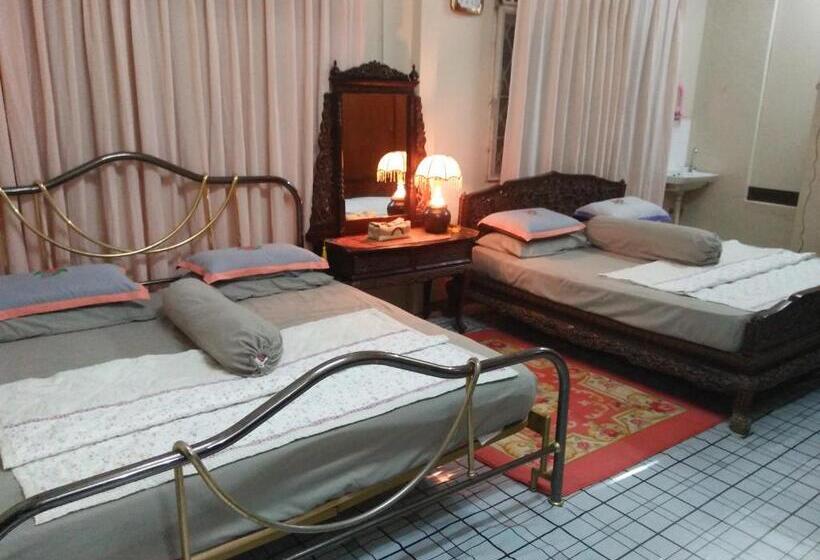 ３ベッドルームハウス, Teratak Ibunda Guest House