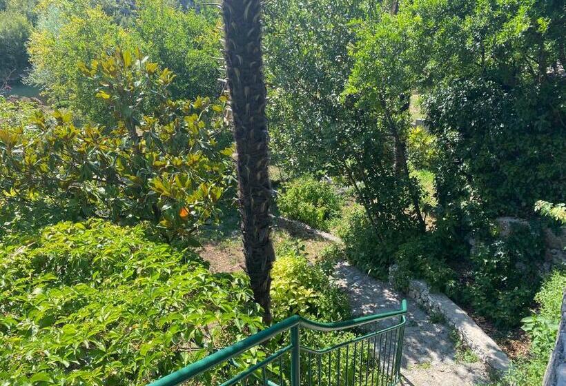خانه 2 خوابه, Villa San