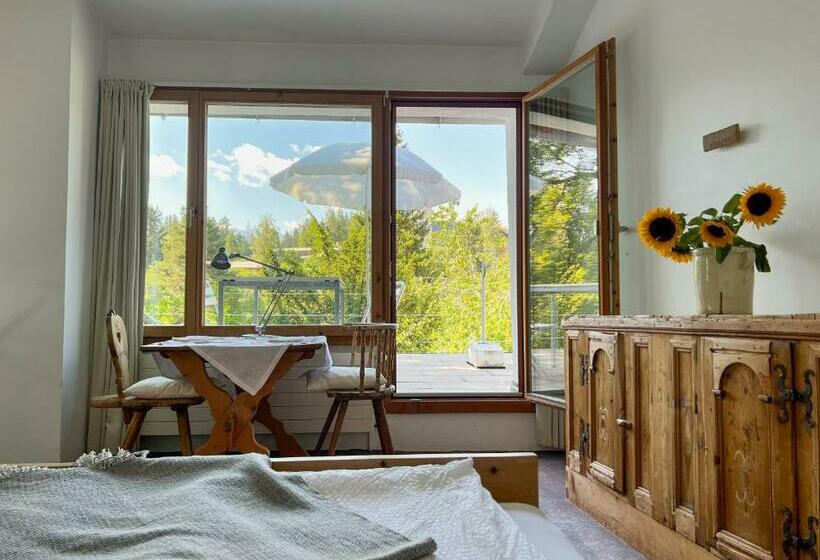 דירת חדר סופריור, Casa Las Caglias