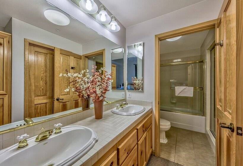 Апартаменты 2 Спальни, Kirkwood Mountain Resort Properties