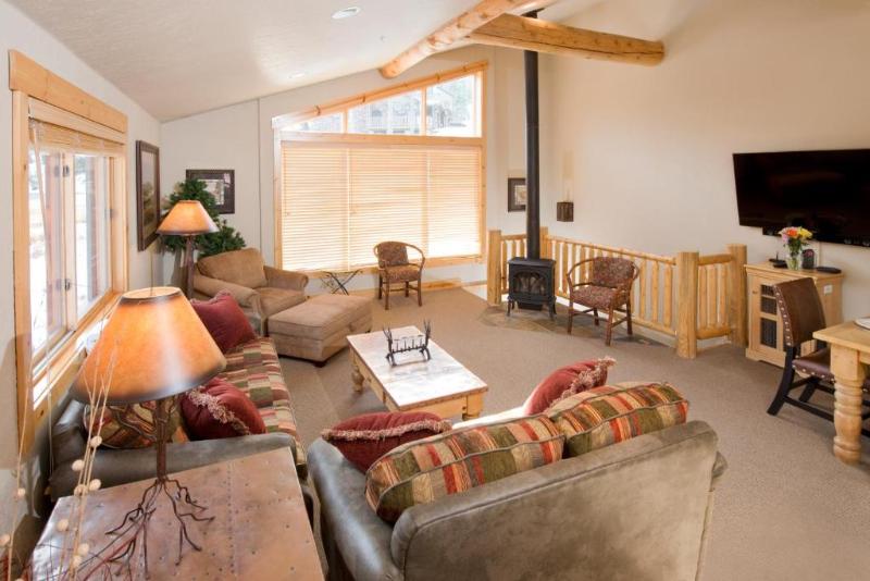 Номер Стандарт, Kirkwood Mountain Resort Properties