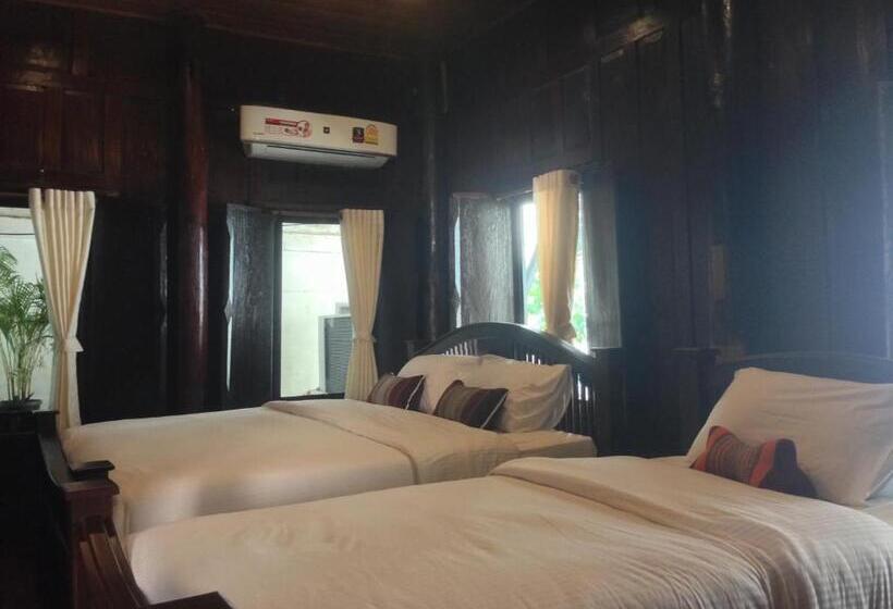 Семейный Номер, Ban U Thong Accommodations