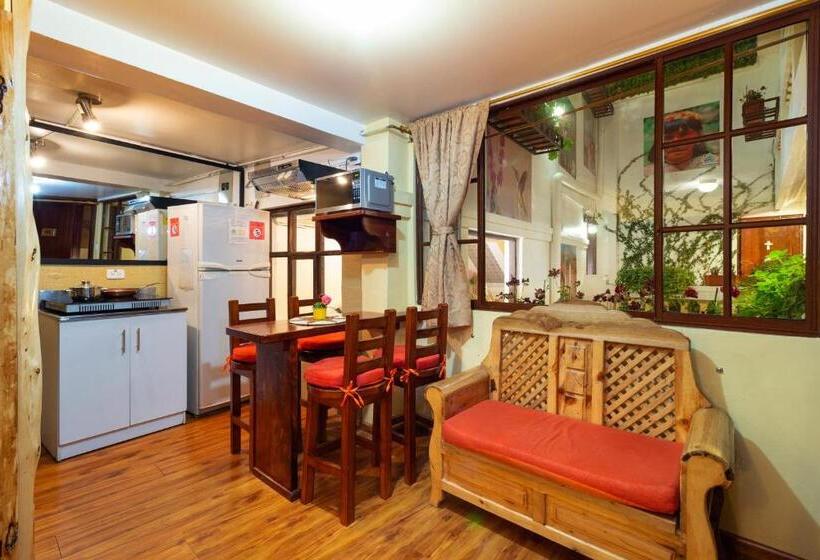 Апартаменты 1 Спальня, Friends Hotel & Rooftop   Historic Center & Museums