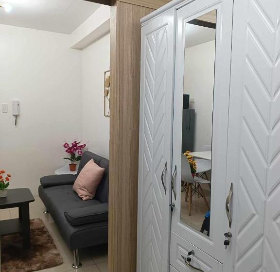 침실 1개 발코니 아파트, Shell Residences