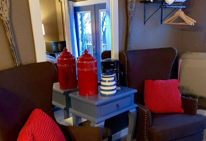 اتاق پریمیوم چهارنفره, Ocean House Inn & Condos