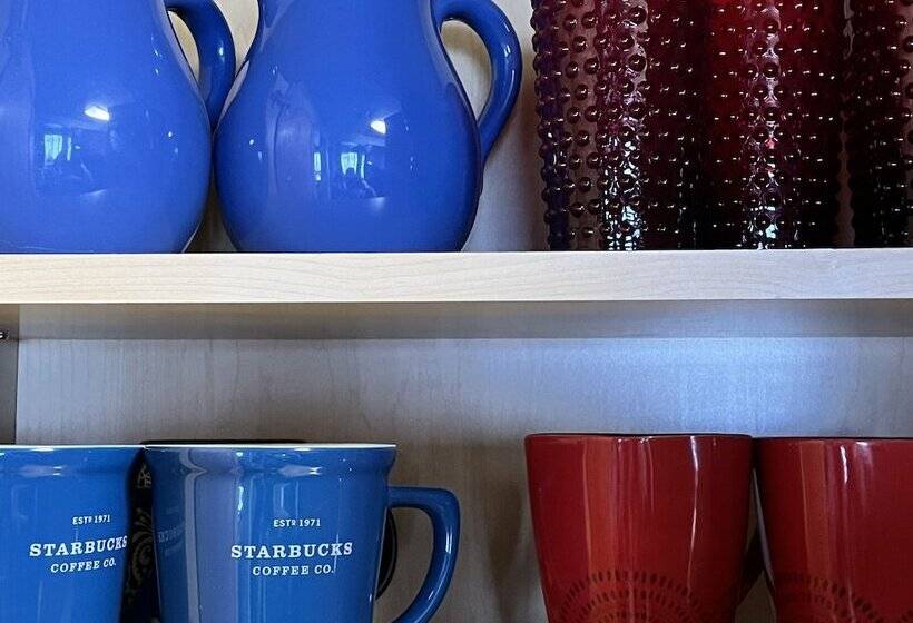 اتاق پریمیوم چهارنفره, Ocean House Inn & Condos