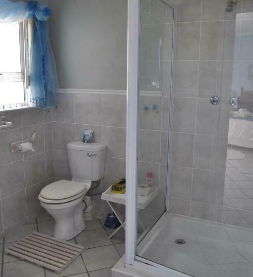 Номер Стандарт, Makarios B&b