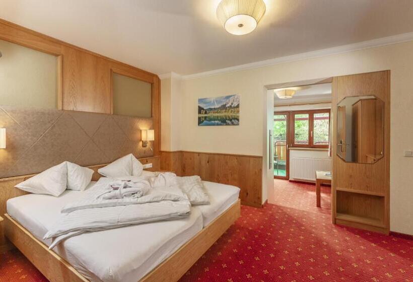 Aile Odası, Panoramahotel Gürtl