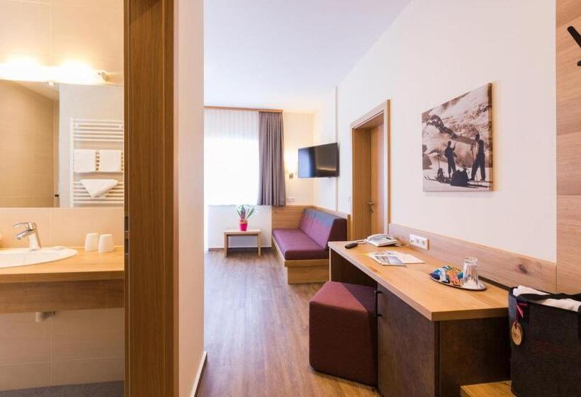 Family Suite, Panoramahotel Gürtl
