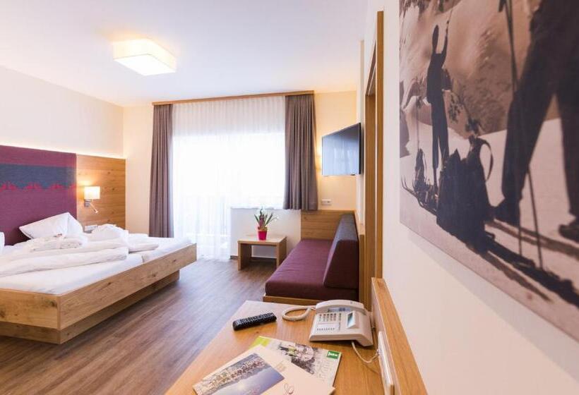 Family Suite, Panoramahotel Gürtl
