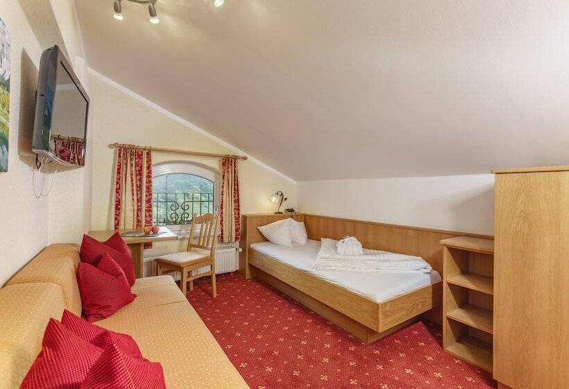 Aile Odası, Panoramahotel Gürtl