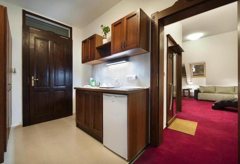 Люкс 2 Спальни, Brioni Suites