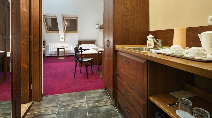 اتاق لوکس, Brioni Suites