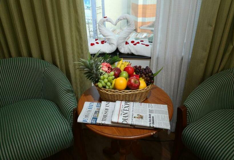 Номер Superior, Gokulam Park Hotel & Convention Centre