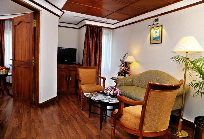 Люкс Повышенной Комфортности, Gokulam Park Hotel & Convention Centre