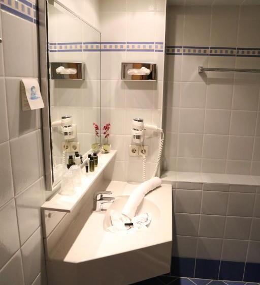 غرفة ديلوكس عائلية, Andi S Ski