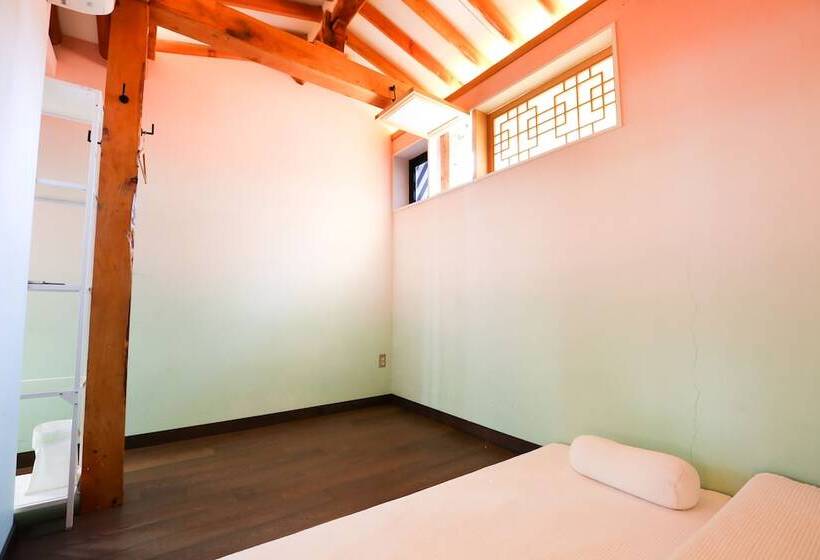 اتاق استاندارد, Nagne House Boutique Hanok