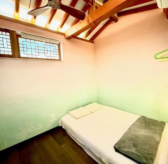 اتاق استاندارد, Nagne House Boutique Hanok
