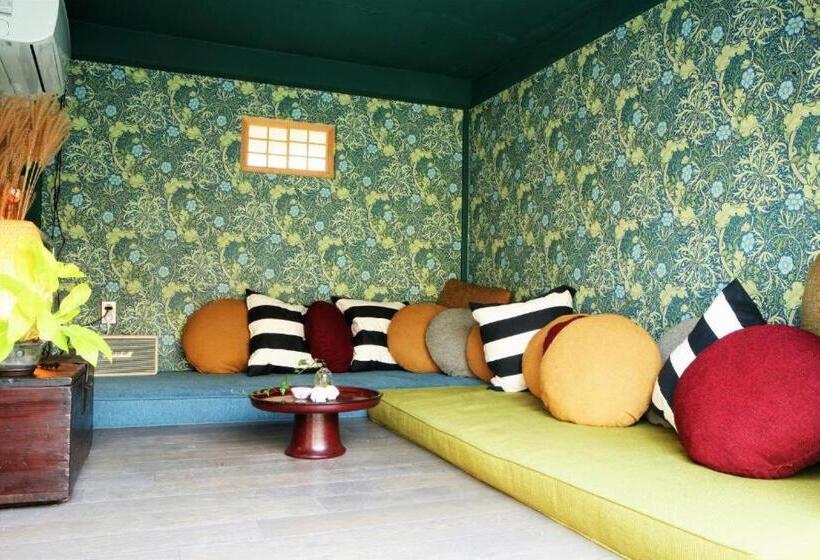 اتاق راحتی, Nagne House Boutique Hanok