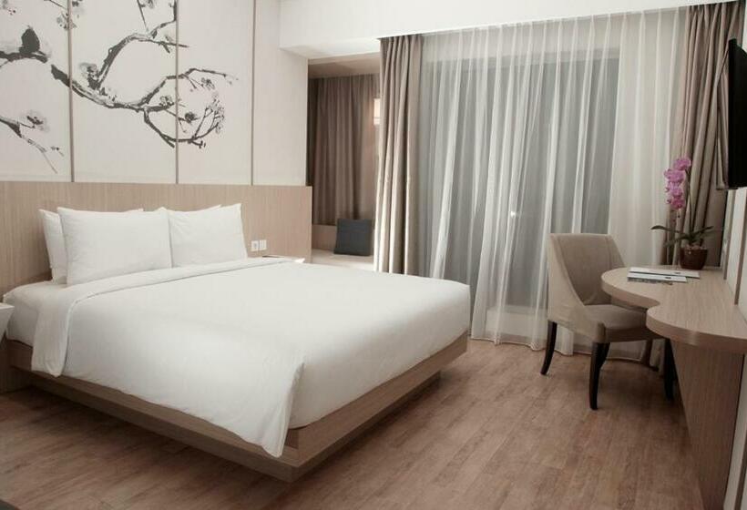 Номер Superior, Santika Mega City  Bekasi