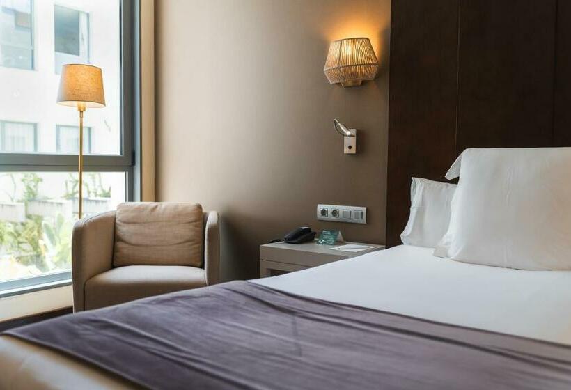 Номер Deluxe, La Laguna Gran Hotel