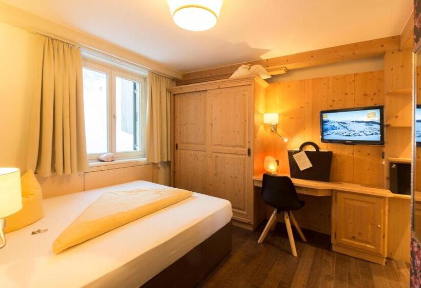 اتاق استاندارد یک نفره, Wohlfühlhotel Hubertushof