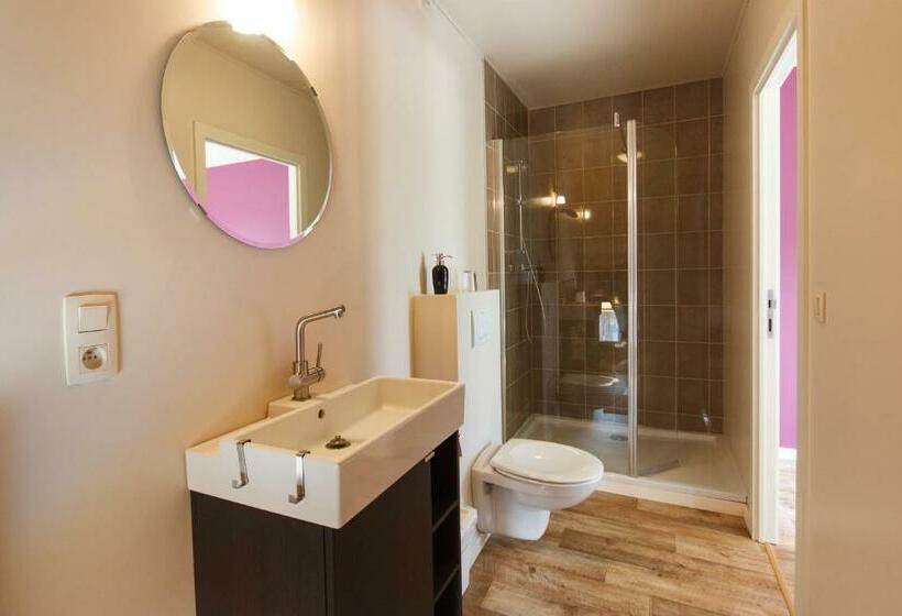 Номер Стандарт, B&b 't Maanhof