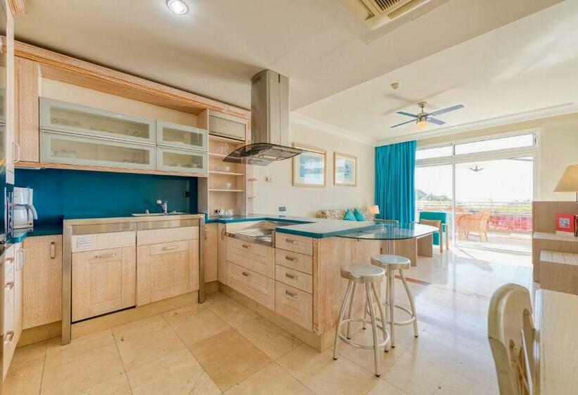 Апартаменты 1 Спальня, Holiday Club Playa Amadores