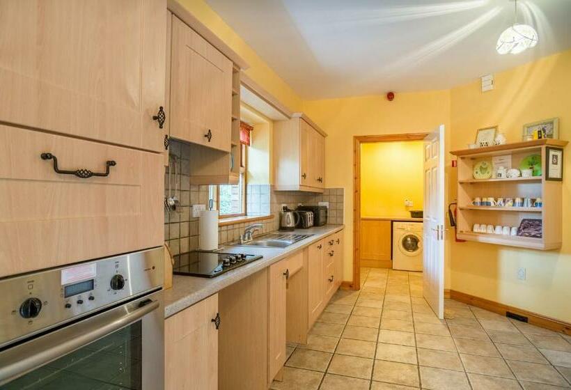 Дом 2 Спальни, Ballindrum Farm B&b