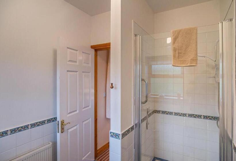 Дом 2 Спальни, Ballindrum Farm B&b