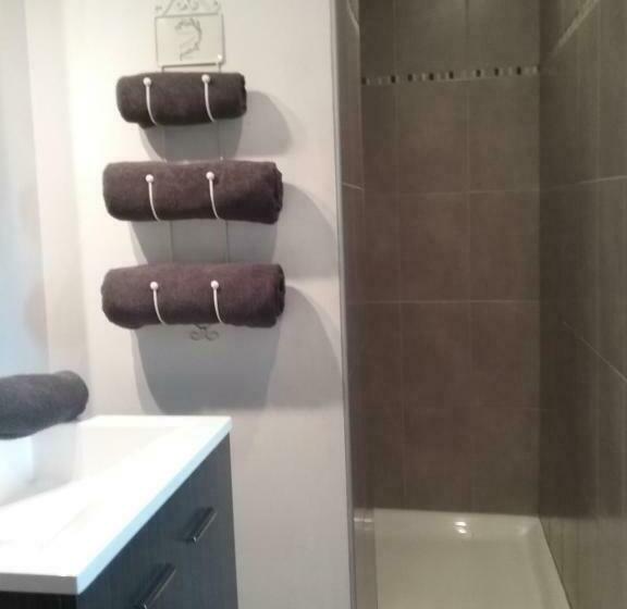 Семейный Номер, B&b 't Hemelbedje