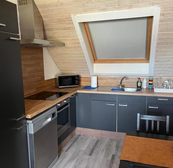 Семейный Номер, B&b 't Hemelbedje