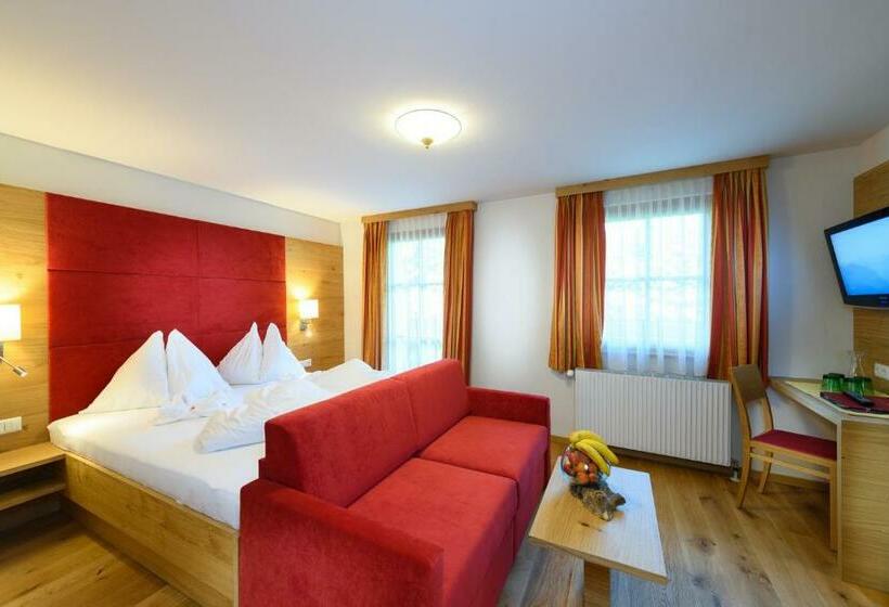 اتاق استاندارد, Schiederhof