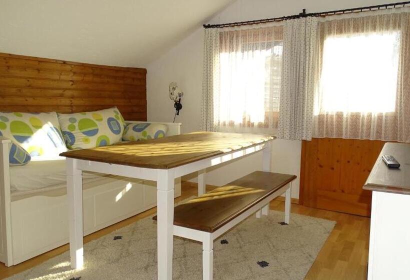 Люкс Семейный 2 Спальни, Alpinresort Derbacherhof