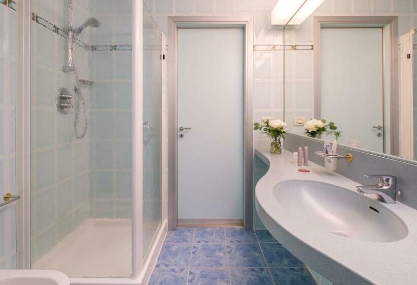 اتاق استاندارد, Shg Hotel Bologna