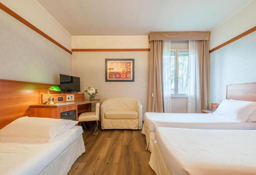 اتاق استاندارد سه نفره, Shg Hotel Bologna