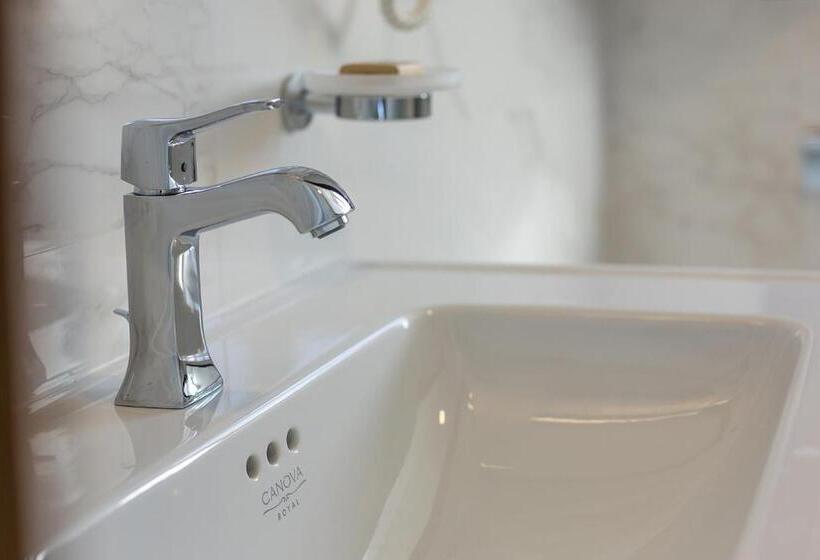 اتاق استاندارد, Splendida Palace