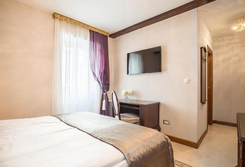 اتاق استاندارد, Splendida Palace